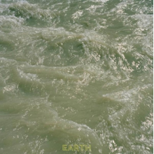 Infinie, Musique - Earth