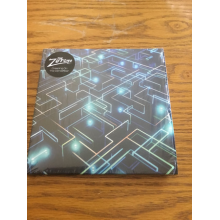 Zutons - 7-Creeping On the Dancefloor