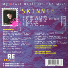 Skinnie - My Heart Beats On the Moon