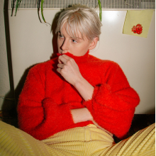 Lily, Fenne - Breach