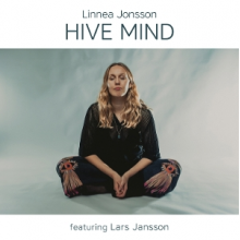 Jonsson, Linnea - Hive Mind