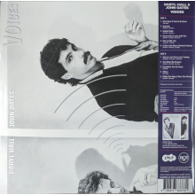 Hall, Daryl & John Oates - Voices