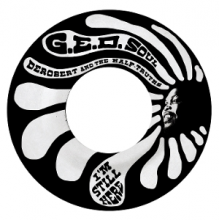 Derobert & the Half-Truths - 7-I'm Still Here / Let Me Loose {Disco Version]