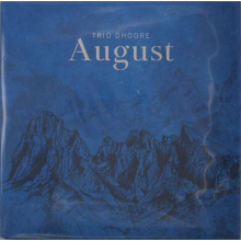 Trio Dhoore - August