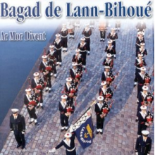 Bagad De Lann-Bihoué - Ar Mor Divent